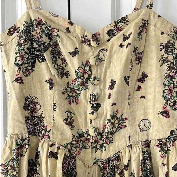 Hell Bunny Skull and Floral Pinup Sundress - Picture 2 of 9